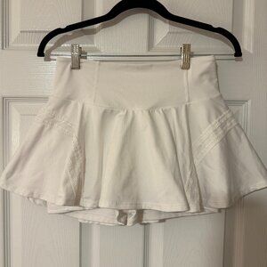 White Free People Movement Pleats and Thank You Skort Size Medium